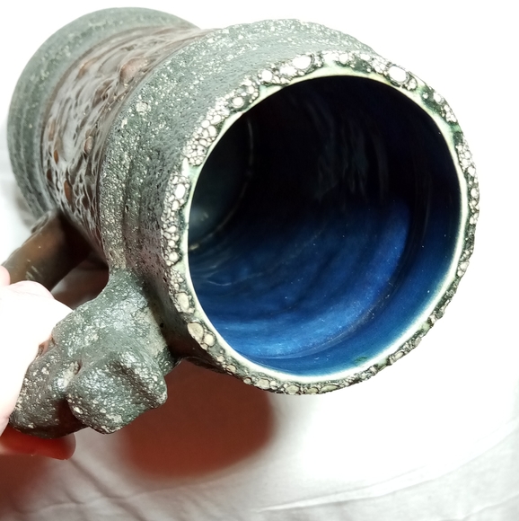 Atlantic Mold Cherub "Winter Joy" Ceramic Beer Stein 10" - Picture 3 of 8